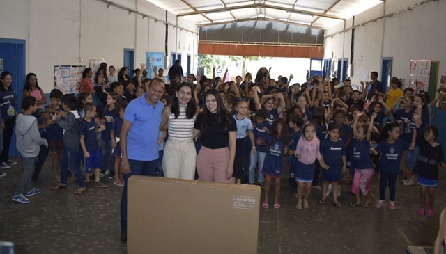 escola-min (1)